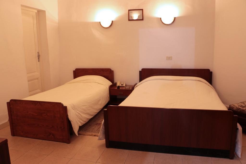 Hotel Saint Georges チュニス エクステリア 写真